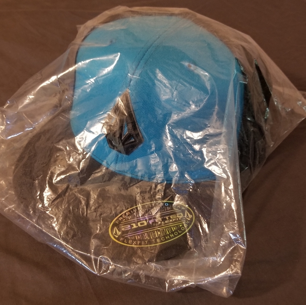 Cap - Picture 10 of 11